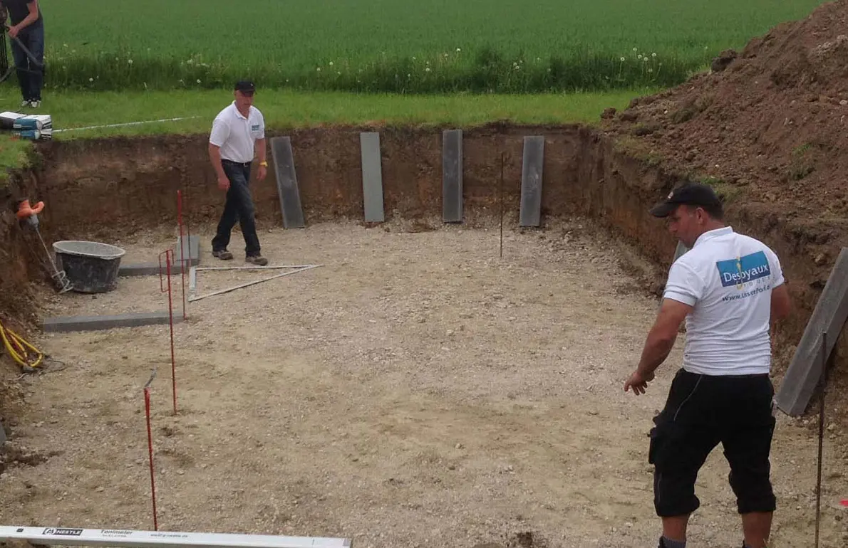 Poolbau Plauen Vorbereitungen